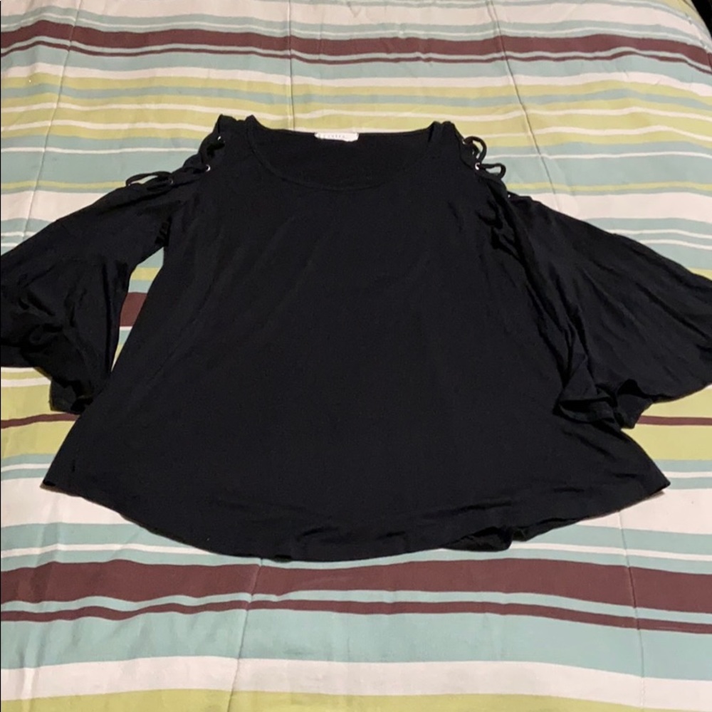 Black Pullover Loose Fitting Top. Euc - image 1
